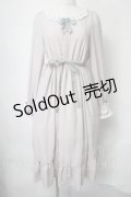 Tulle / 襟元はしごレースワンピース  ピンクベージュ S-25-07-28-041-PU-OP-HR-ZS