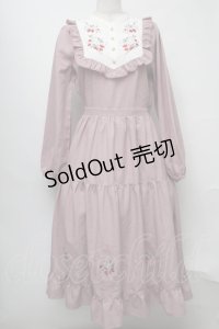 axes femme POETIQUE / ブロッキングベリー刺繍ワンピース  ピンク S-25-07-30-040-AX-OP-HR-ZS