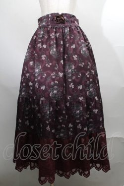 画像1: axes femme / ミュルーズ染織美術館コラボ/フェザー×フラワー柄スカート  ワイン S-25-07-30-058-AX-SK-AS-ZS