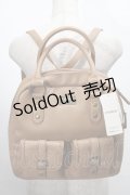 axes femme / 金具使いリュック  キャメル S-25-07-30-008-AX-BG-HR-ZS