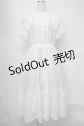 axes femme / ボリュームフリルワンピース  白 S-25-07-30-029-AX-OP-HR-ZS