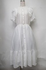 axes femme / ボリュームフリルワンピース  白 S-25-07-30-029-AX-OP-HR-ZS