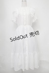 axes femme / ボリュームフリルワンピース  白 S-25-07-30-029-AX-OP-HR-ZS