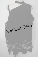 NieR Clothing / 袖プリントオフショルトップス  黒ｘ白 S-25-08-02-016-PU-TO-HR-ZS