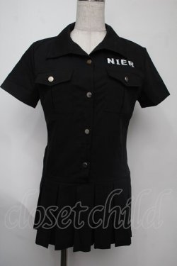 画像1: NieR Clothing / 裾プリーツシャツ  黒 S-25-08-02-019-PU-TO-HR-ZS