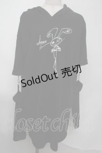 NieR Clothing / うさみみプリントプルオーバー  黒 S-25-08-02-021-PU-TO-HR-ZS