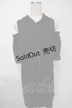 画像1: NieR Clothing / ショルダーカットフード付きカットソー  黒ｘ紫 S-25-08-02-030-PU-TO-HR-ZS