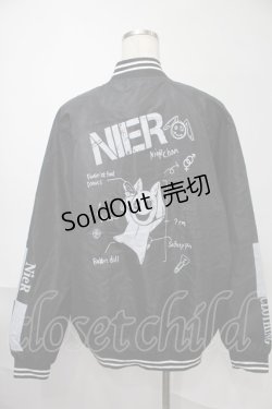 画像2: NieR Clothing / プリントナイロンスタジャン  黒 S-25-08-02-034-PU-JA-HR-ZY