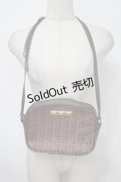 画像1: Q-pot. / チョコレートショルダーバッグ  ブラウン S-25-08-04-001-QP-BG-AS-ZS