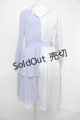 axes femme POETIQUE / フラワーバイカラーアシメワンピース  サックス S-25-08-04-045-AX-OP-HR-ZS