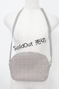 画像2: Q-pot. / チョコレートショルダーバッグ  ブラウン S-25-08-04-001-QP-BG-AS-ZS
