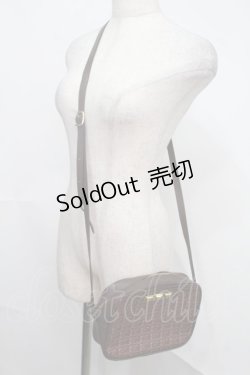 画像4: Q-pot. / チョコレートショルダーバッグ  ブラウン S-25-08-04-001-QP-BG-AS-ZS