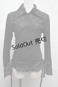 h.naoto Blood / サイドレースアッププリントブラウス  黒 S-25-08-04-028-HN-BL-AS-ZS