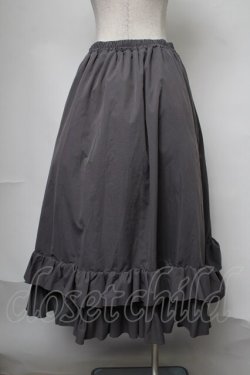 画像2: FLC / 皆方由衣コラボティアードスカート  グレー S-25-08-05-057-LO-SK-HR-ZS