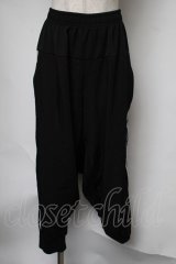 NieR Clothing / 刺繍サルエルパンツ  黒 S-25-08-05-061-PU-PA-HR-ZS
