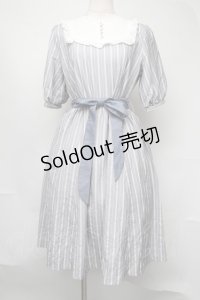 axes femme / ブロッキングストライプワンピース  グレー S-25-08-05-030-AX-OP-AS-ZS