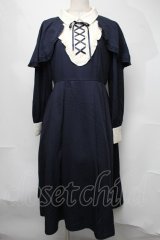 axes femme / ケープ付クラシックロングワンピース  紺 S-25-08-05-038-AX-OP-AS-ZS
