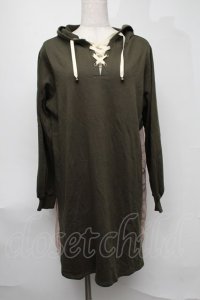 axes femme / バックプリーツパーカー  カーキ S-25-08-07-013-AX-OP-AS-ZS
