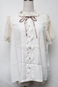 axes femme / 袖レースブラウス  オフ S-25-08-07-003-AX-BL-HR-ZS