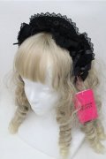 Angelic Pretty / Teatimeフリルカチューシャ  黒 S-25-08-08-020-AP-AC-AS-ZS