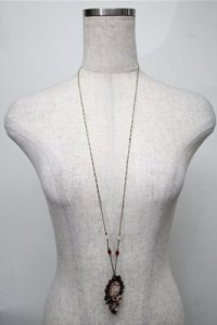axes femme / ローズカメオ風モチーフネックレス   S-25-08-08-028-AX-AC-AS-ZS