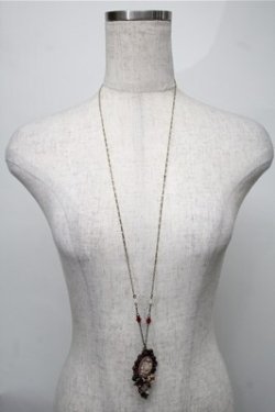 画像1: axes femme / ローズカメオ風モチーフネックレス   S-25-08-08-028-AX-AC-AS-ZS