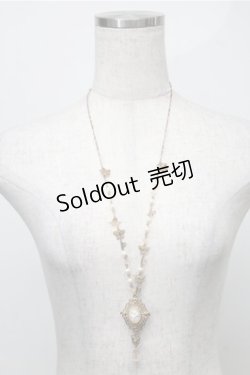 画像1: axes femme / ローズカメオ風モチーフネックレス   S-25-08-08-031-AX-AC-AS-ZS