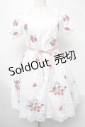 Ank Rouge / ストロベリー刺繍ワンピース  白 S-25-08-09-050-CA-OP-HR-ZS