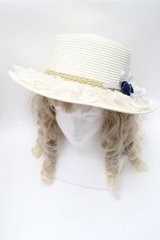 axes femme / 巻き薔薇レース雑材カンカン帽  キナリ S-25-08-09-010-AX-AC-HR-ZS