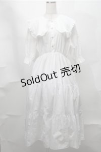 DearMyLoveWhip / ビッグ襟セーラーティアードロングワンピース  白 S-25-08-14-033-LO-OP-HR-ZS