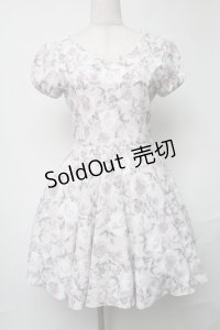 evelyn / バラ柄ワンピース  ライトグレー S-25-08-16-056-LO-OP-HR-ZS