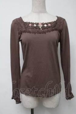 画像1: axes femme / はしごレース薔薇インナーカットソー  ブラウン S-25-08-16-026-AX-TO-AS-ZS