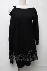 NieR Clothing / 肩開きトップス  黒 S-25-08-16-032-PU-TO-HR-ZS