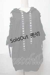 REFLEM / ショルダーレースアップ悪魔ツノ付きパーカー  黒 S-25-08-17-022-PU-TO-AS-ZS