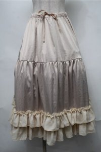 axes femme kawaii / ミディフリルペチスカート  キナリ S-25-08-18-059-AX-SK-HR-ZS