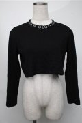 NieR Clothing / 刺繍ショートトップス  黒 S-25-08-18-032-PU-TO-HR-ZS