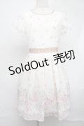 LODISPOTTO / シフォン花柄ワンピース  ベージュ S-25-08-19-037-LO-JA-HR-ZS