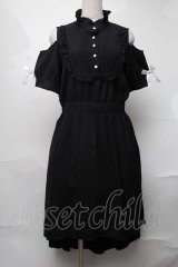 NieR Clothing / 肩開き袖リボンワンピース  黒ｘ白 S-25-08-20-045-PU-OP-HR-ZS