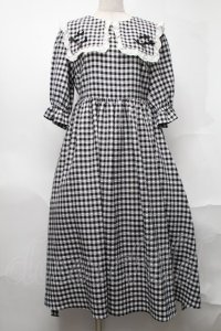 Maison de FLEUR / セーラーギンガムワンピース  黒ｘ白 S-25-08-21-1025-LO-OP-AS-ZS