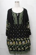 Jane Marple Dans Le Salon /フラワー刺繍チュニックワンピース  黒 S-25-08-22-1031-JM-OP-AS-ZS