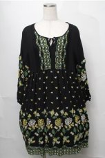 画像1: Jane Marple Dans Le Salon /フラワー刺繍チュニックワンピース  黒 S-25-08-22-1031-JM-OP-AS-ZT351 (1)