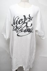 画像1: NieR CLOTHING / プリントTシャツ  白 S-25-08-26-008-PU-TO-HR-ZT354 (1)