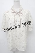 axes femme POETIQUE / ディズニーバンビ/ブラウス  ベージュ S-25-08-27-026-AX-BL-HR-ZS