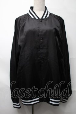 画像1: NieR Clothing / プリントナイロンスタジャン  黒 S-25-08-28-028-PU-JA-HR-ZS