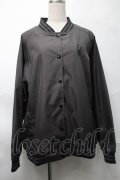 NieR Clothing / プリントナイロンスタジャン  グレー S-25-08-28-033-PU-JA-HR-ZS