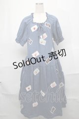 PINK HOUSE / PINK HOUSE×HELLO KITTY ネームワッペン使いワンピース  赤 S-25-08-29-049-LO-OP-HR-ZS