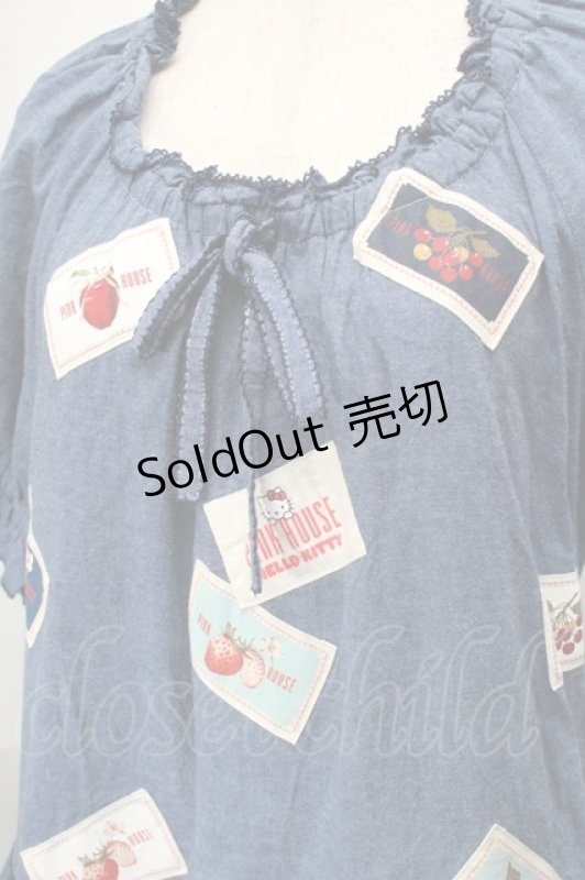 画像3: PINK HOUSE / PINK HOUSE×HELLO KITTY ネームワッペン使いワンピース  赤 S-25-08-29-049-LO-OP-HR-ZS (3)