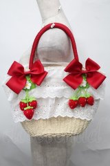 axes femme kawaii / いちごあみぐるみ付カゴバッグ  赤 S-25-08-29-026-AX-BG-HR-ZS
