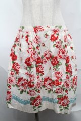 Jane Marple / ローズエプロンスカート  オフｘ赤 S-25-09-01-063-JM-SK-AS-ZT052