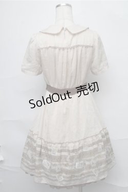 画像2: axes femme / レース×スタンププリントワンピース  ベージュ S-25-09-03-051-AX-OP-HR-ZS